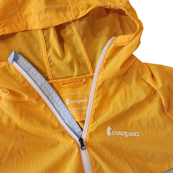 Cotopaxi’s Palmas Windshell Active Jacket - womens small - Picture 2 of 6